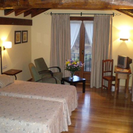 La Posada De Cucayo Dobres Екстер'єр фото