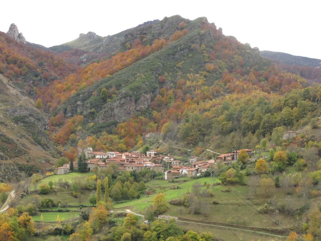 La Posada De Cucayo Dobres Екстер'єр фото